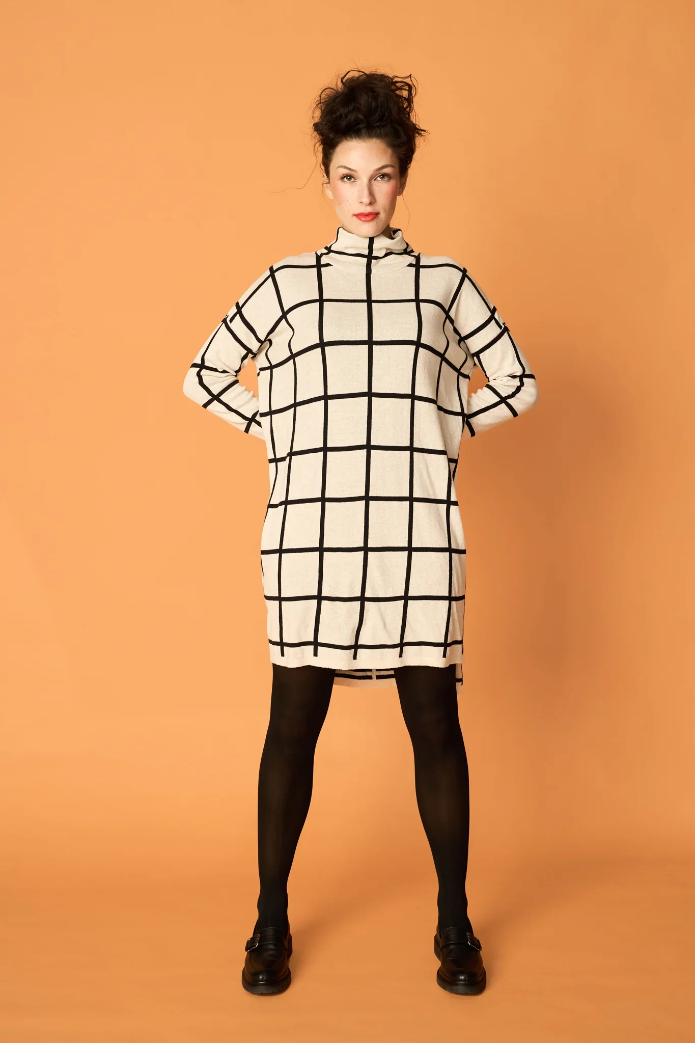 Cozy Dress, Giant Grid