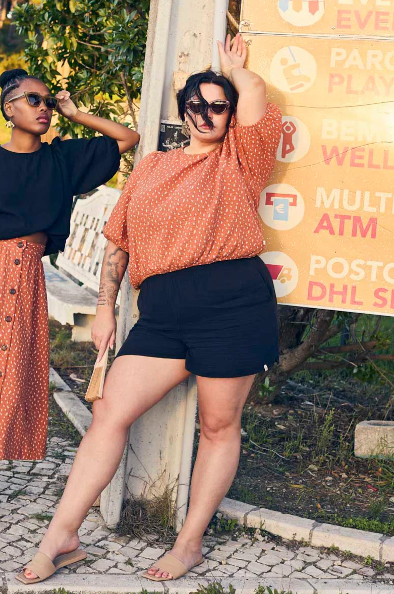 Cropped Blouse, Vintage Leaf - Image 4