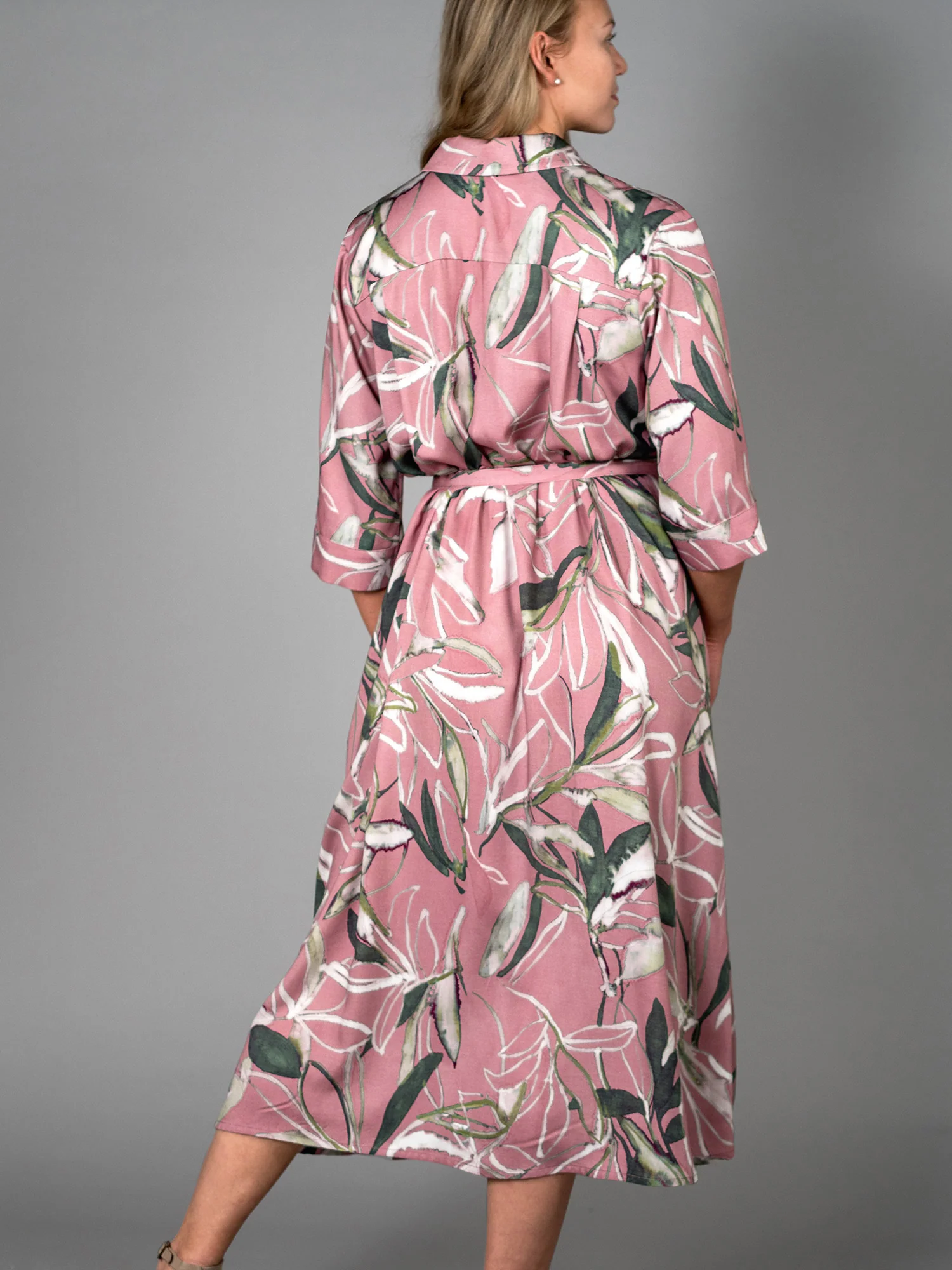Isadora Viskoosimekko, Botanica - Image 4