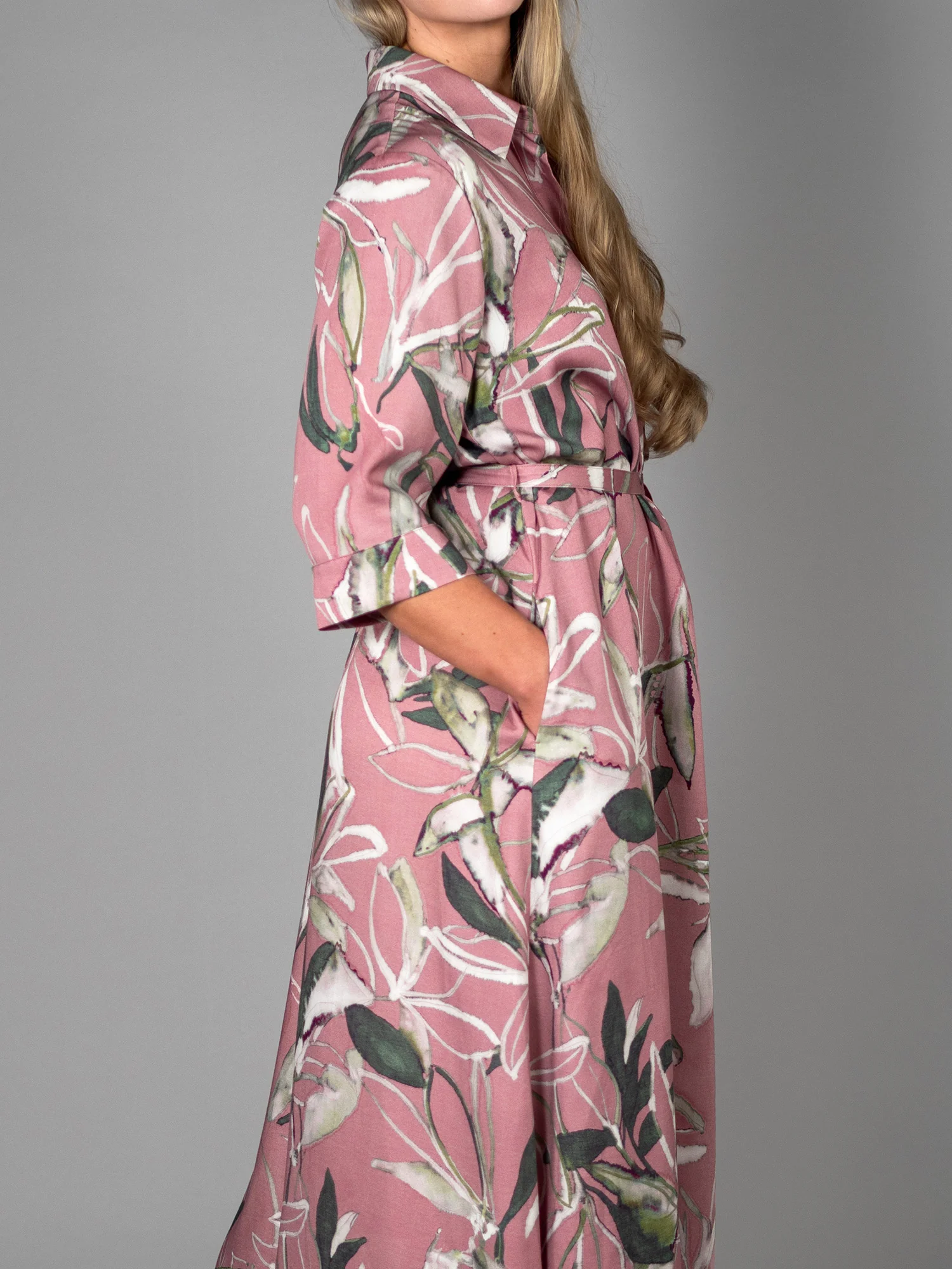 Isadora Viskoosimekko, Botanica - Image 5