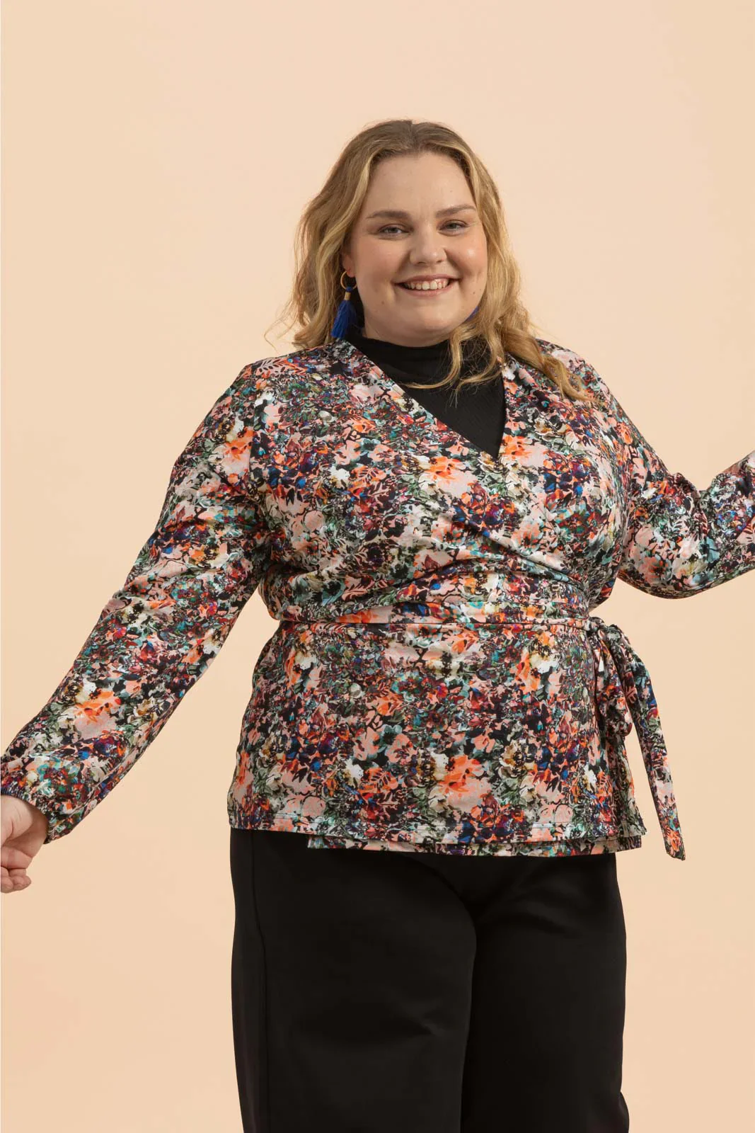 Soft Wrap Blouse Blooming Forest - Image 2